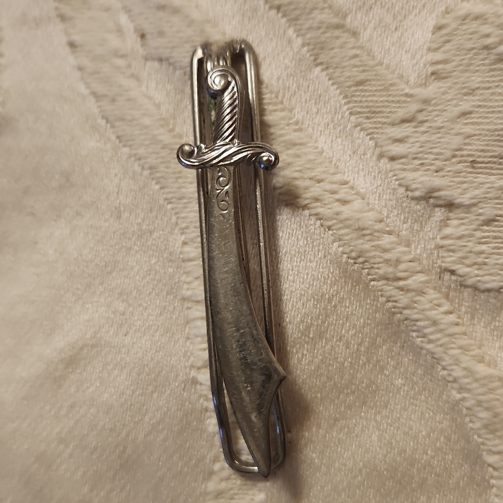 Vintage Sword Tie Clip